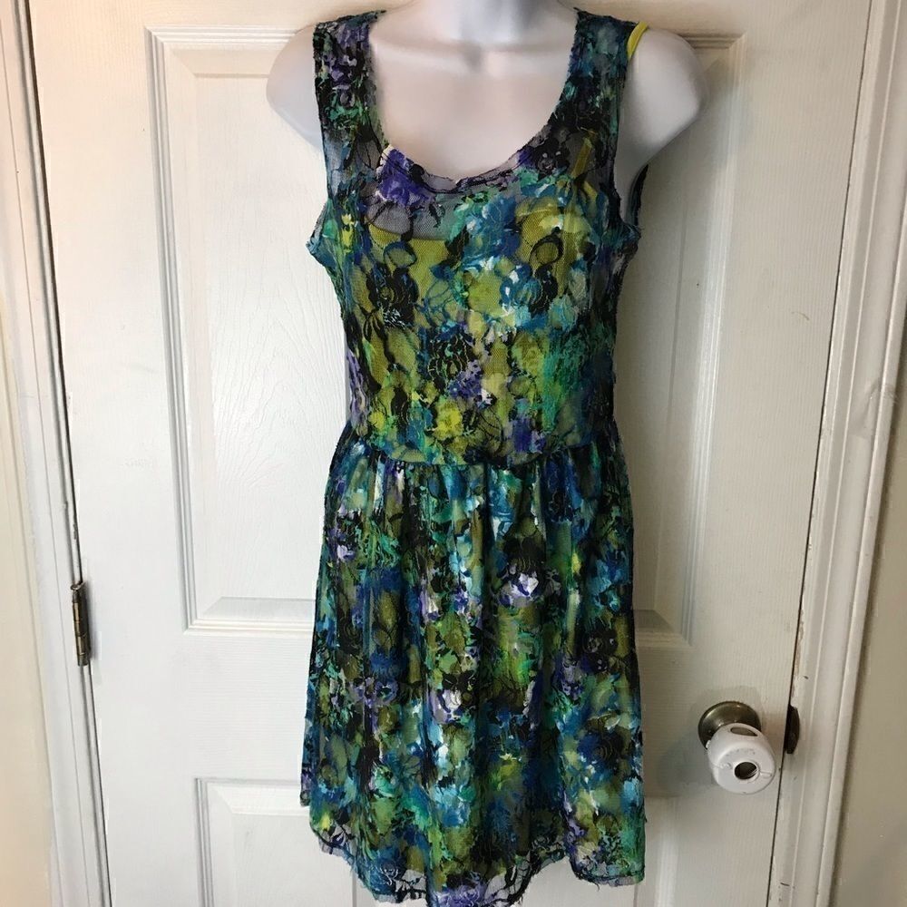 Wallflower M Lovely Dress!!  